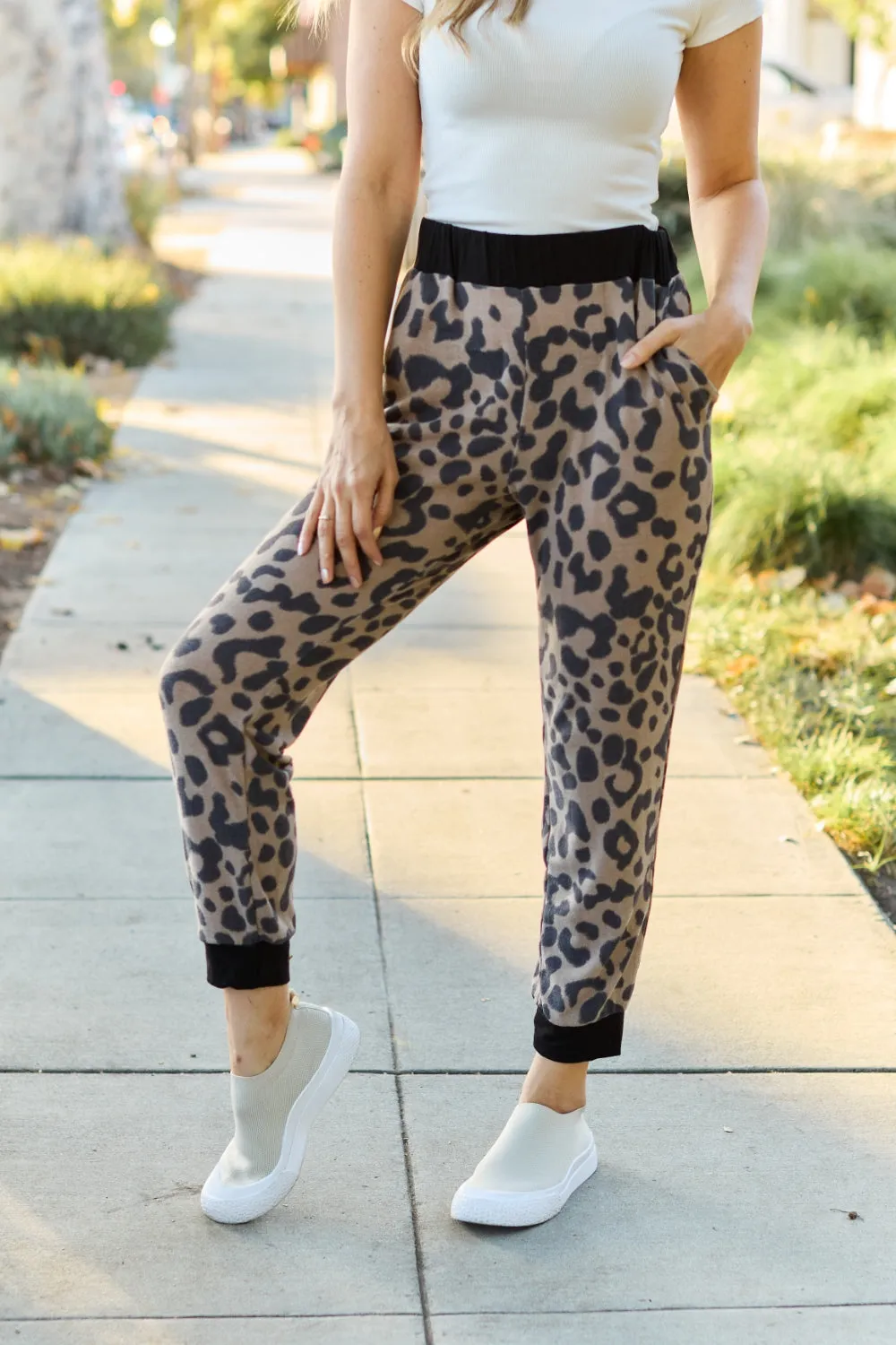 Celeste Design Full Size Leopard Contrast Sweatpants