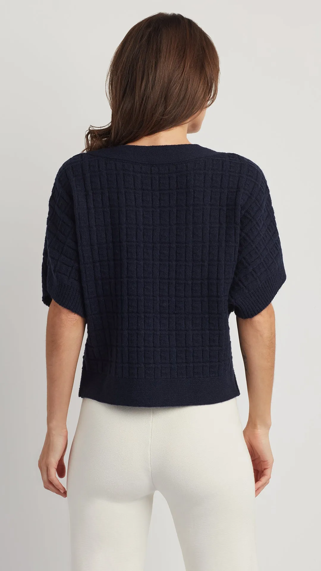 EMMA SIGNATURE POPOVER