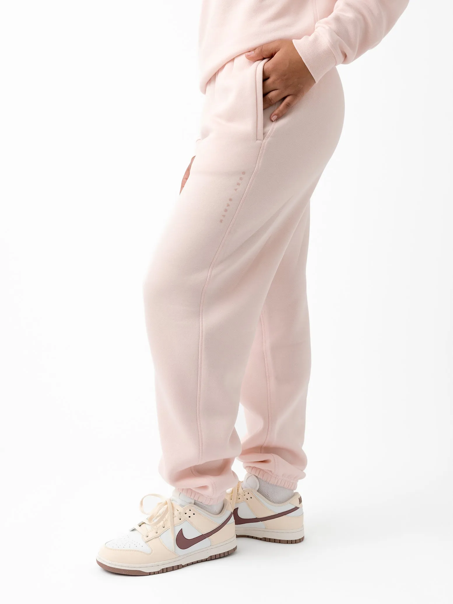 Last Chance Women's CityScape Crewneck & Sweatpant Set