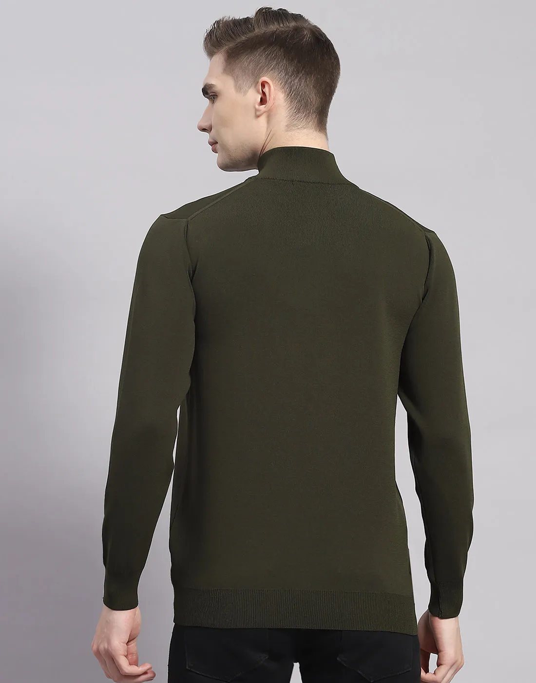 Men Green Solid H Neck Full Sleeve Pullover