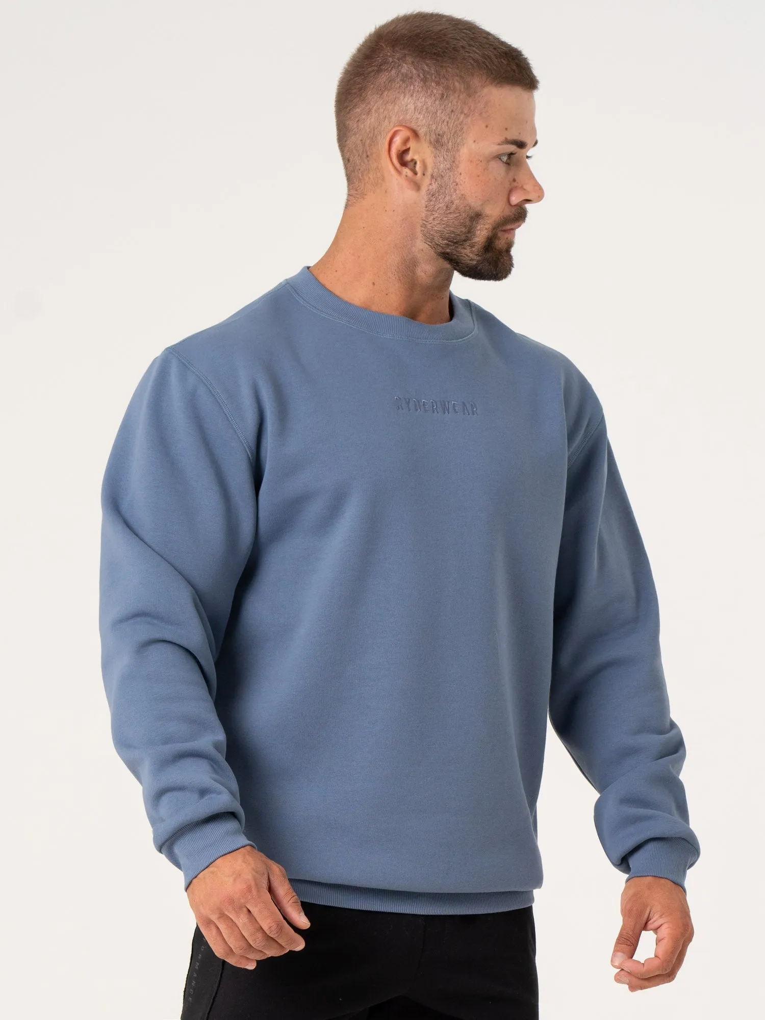 Pursuit Pullover - Denim Blue