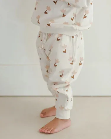 Quincy Mae Relaxed Fleece Sweatpant, Tulips